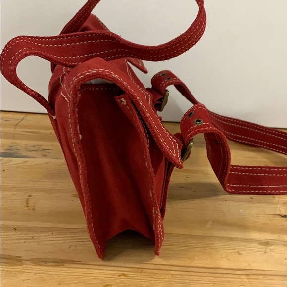 Cynthia Rowley red suede hand bag - Picture 4 of 8